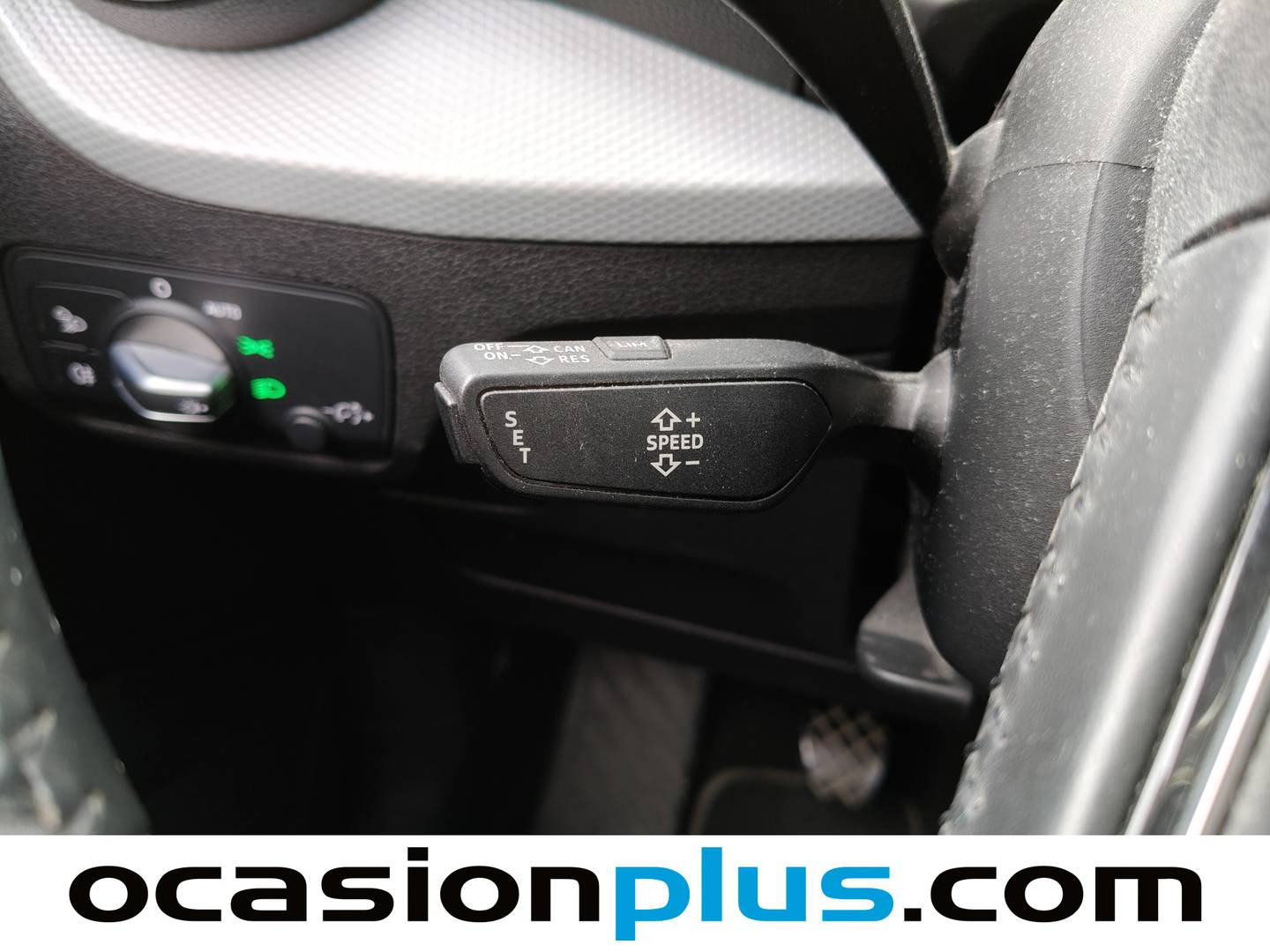 Foto Audi Q2 Audi Q2 design edition 1.6 TDI (116 CV)