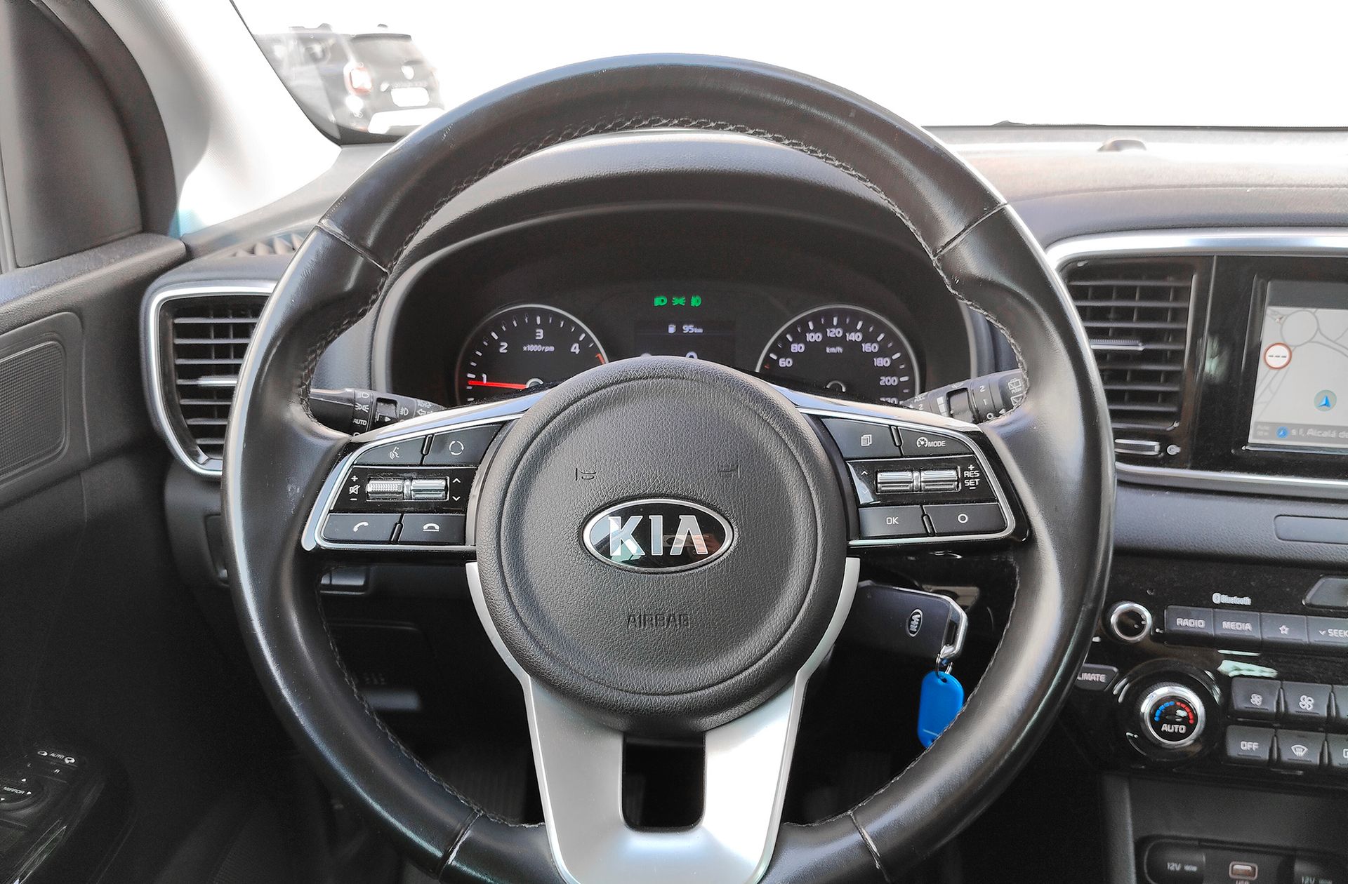 Kia Sportage 1.6 CRDi MHEV Drive Plus 4x2 - foto 24