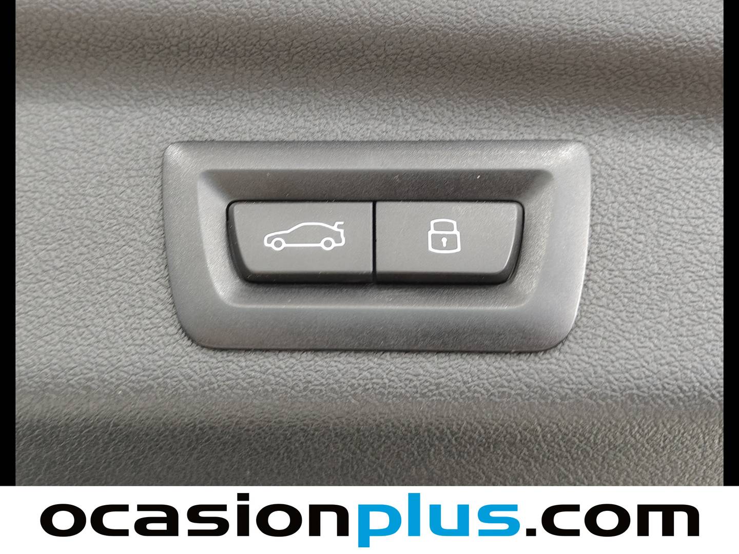 Foto BMW Serie 2 Active Tourer BMW Serie 2 218d Active Tourer (150 CV)