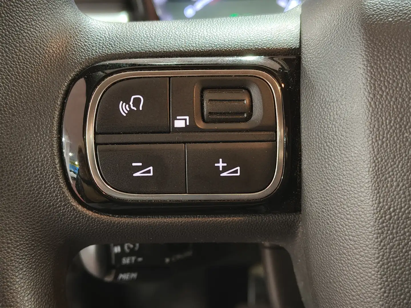 Foto Citroën C3 Citroen C3 PureTech 82 Shine (83 CV)