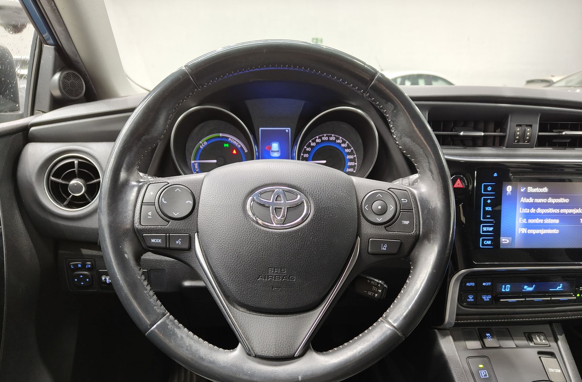 Toyota Auris 140H Hybrid Feel! - foto 18