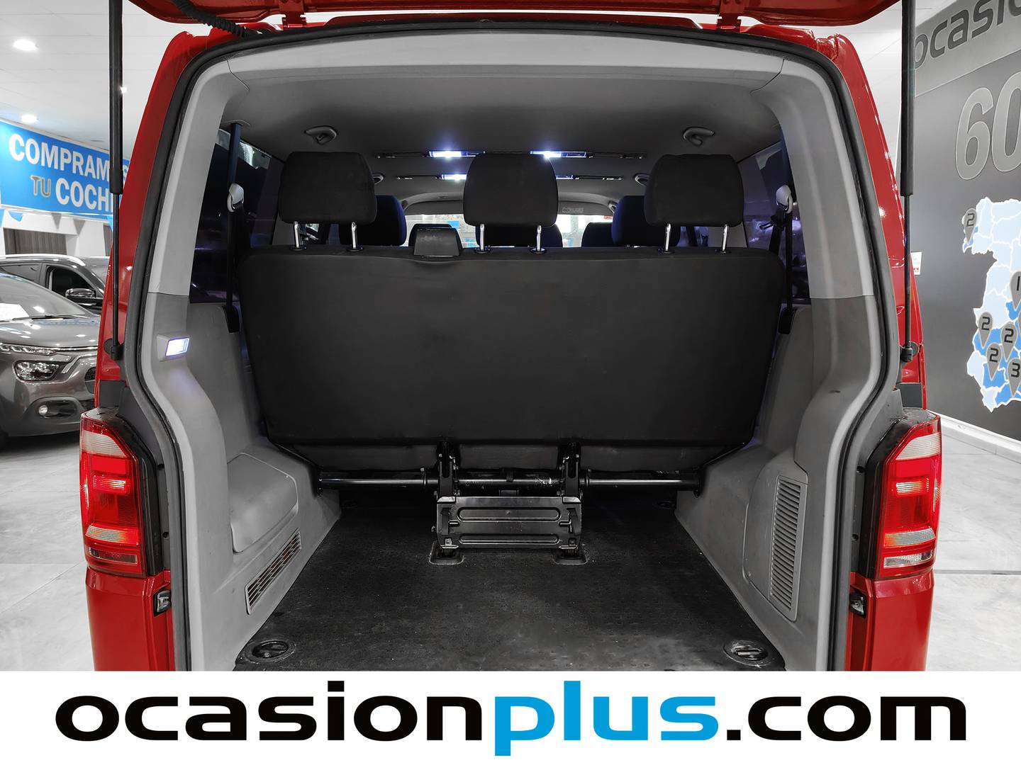 Foto Volkswagen Caravelle Volkswagen Caravelle Trendline Batalla Corta 2.0 TDI BMT (102 CV) 9 Plazas