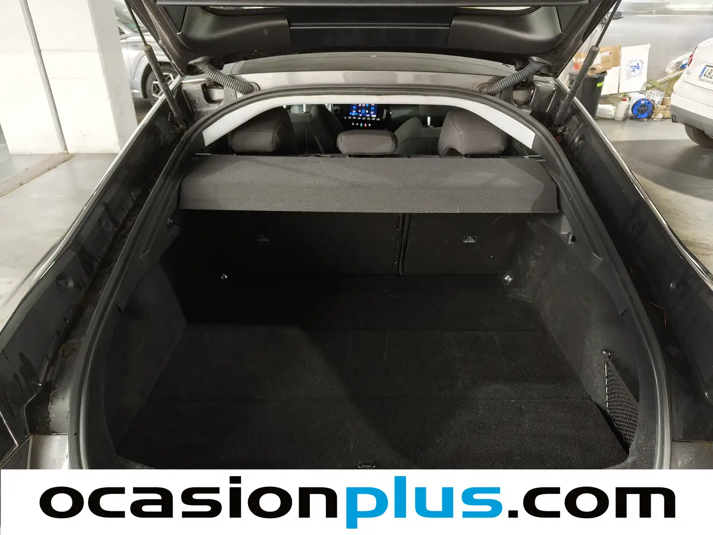 Foto Peugeot 508 Peugeot 508 PureTech 130 Active Pack EAT8 (130 CV)