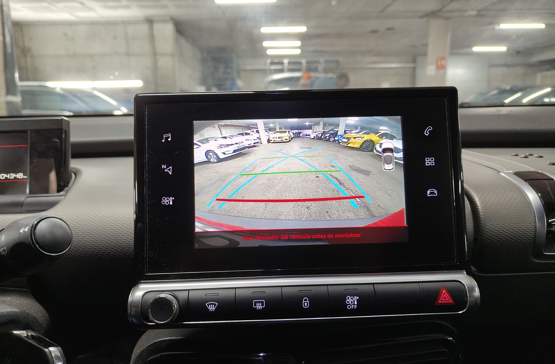 Citroën C4 Cactus BlueHDi 100 Shine - foto 9