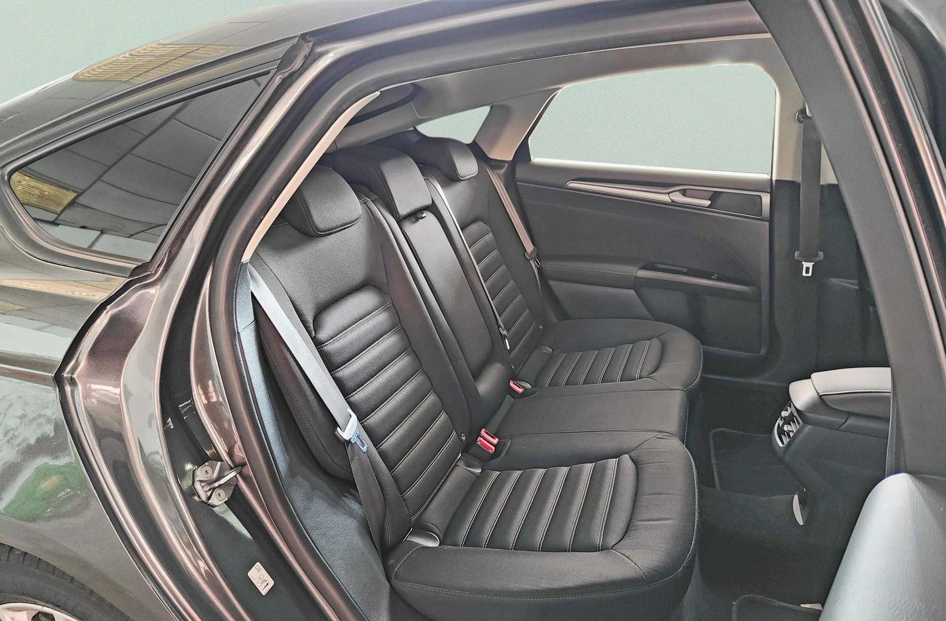 Ford Mondeo 1.5 TDCi Trend - foto 17