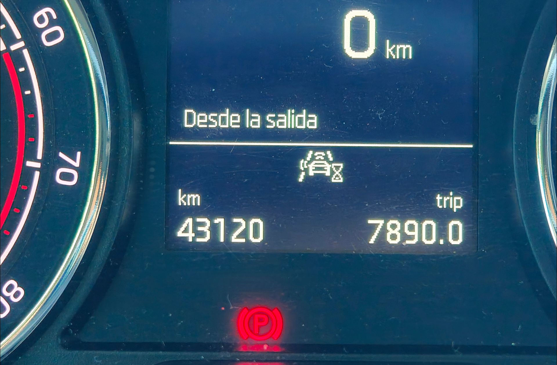 Škoda Kamiq 1.5 TSI Style DSG - foto 8