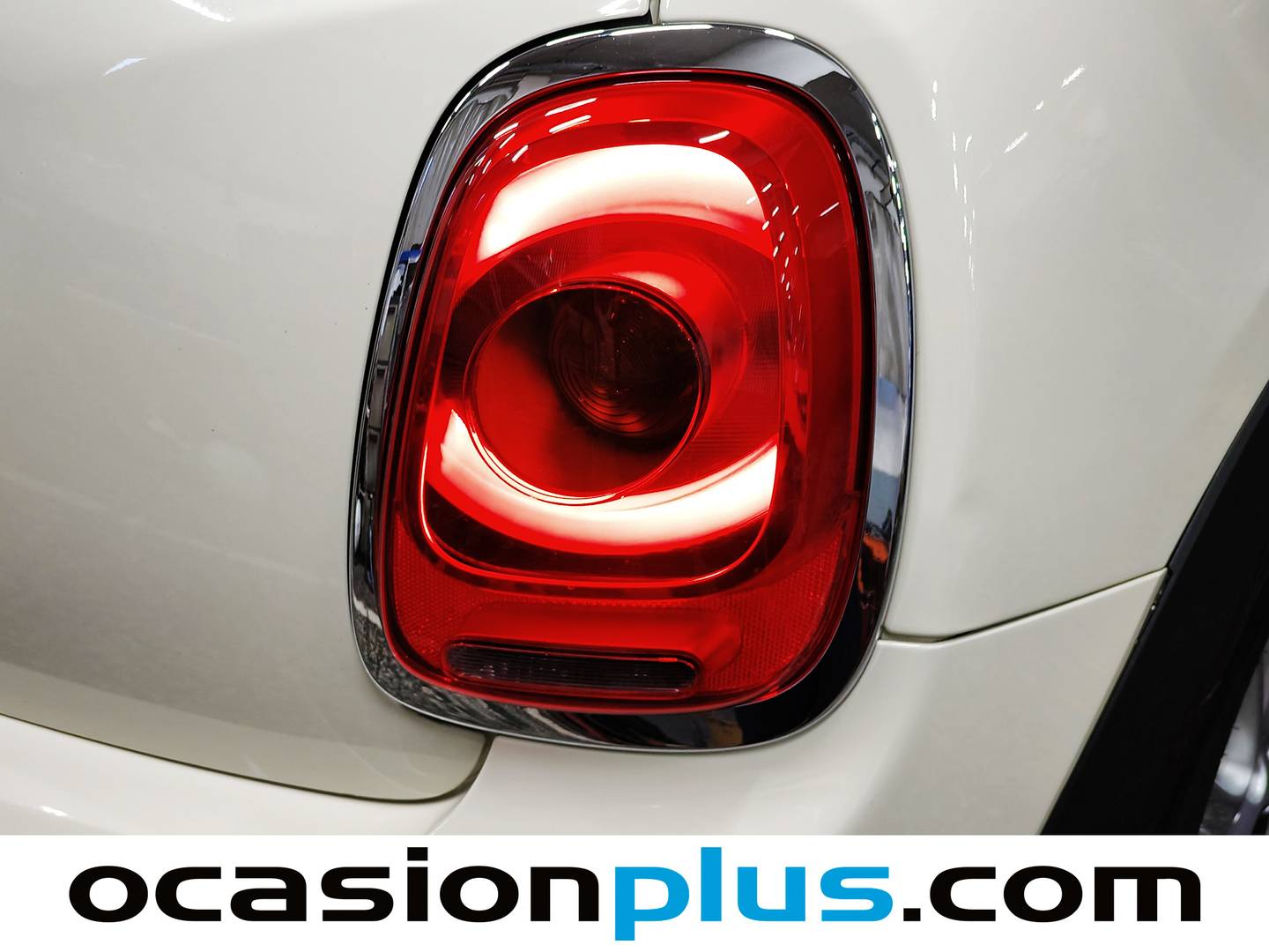 Acabados Mini MINI Mini MINI Cooper 5 Puertas Cooper 5 Puertas One D 70 kW (95 CV)