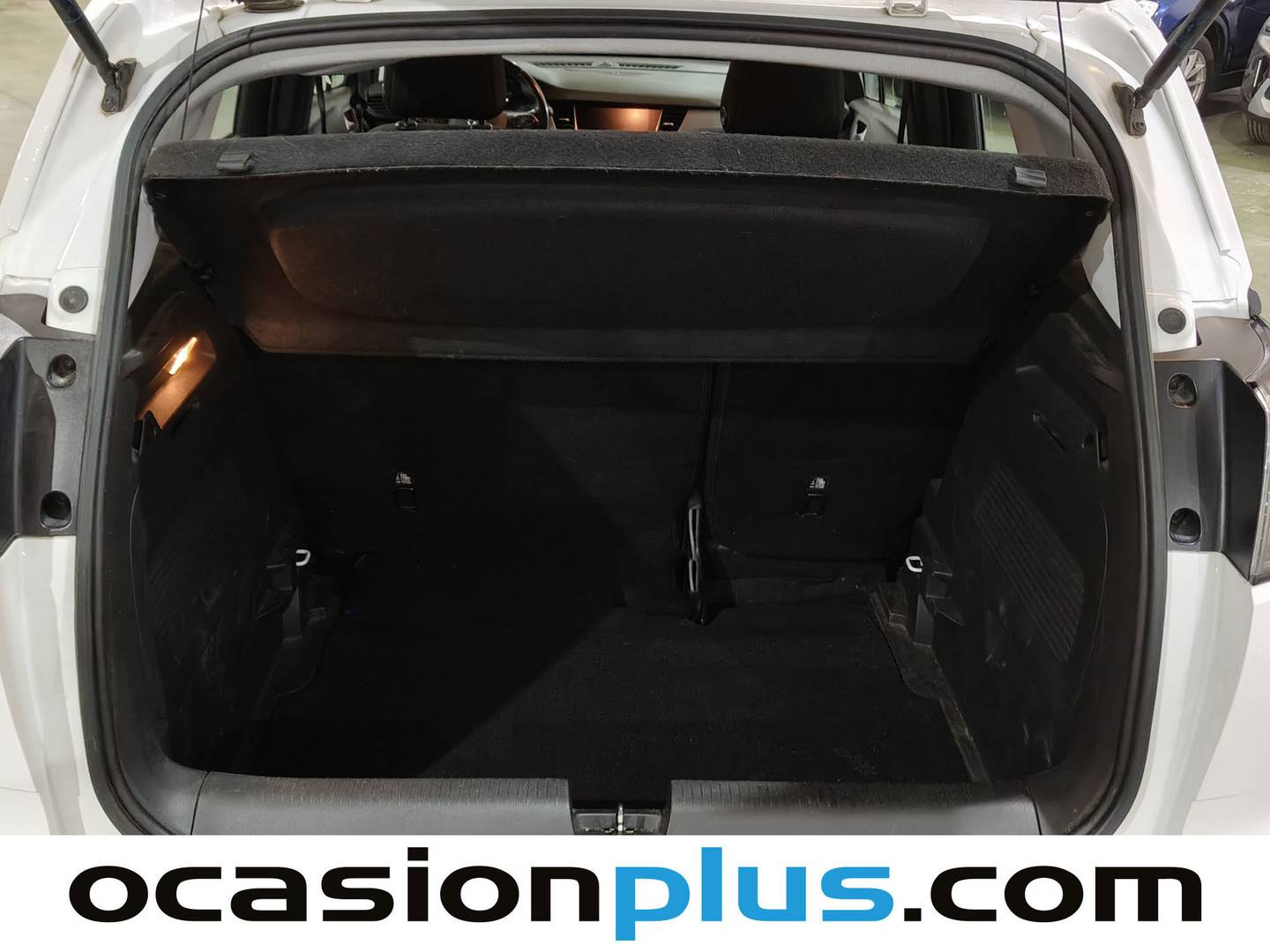 Fotos maletero Opel Crossland Opel Crossland 1.2 Edition (110 CV)