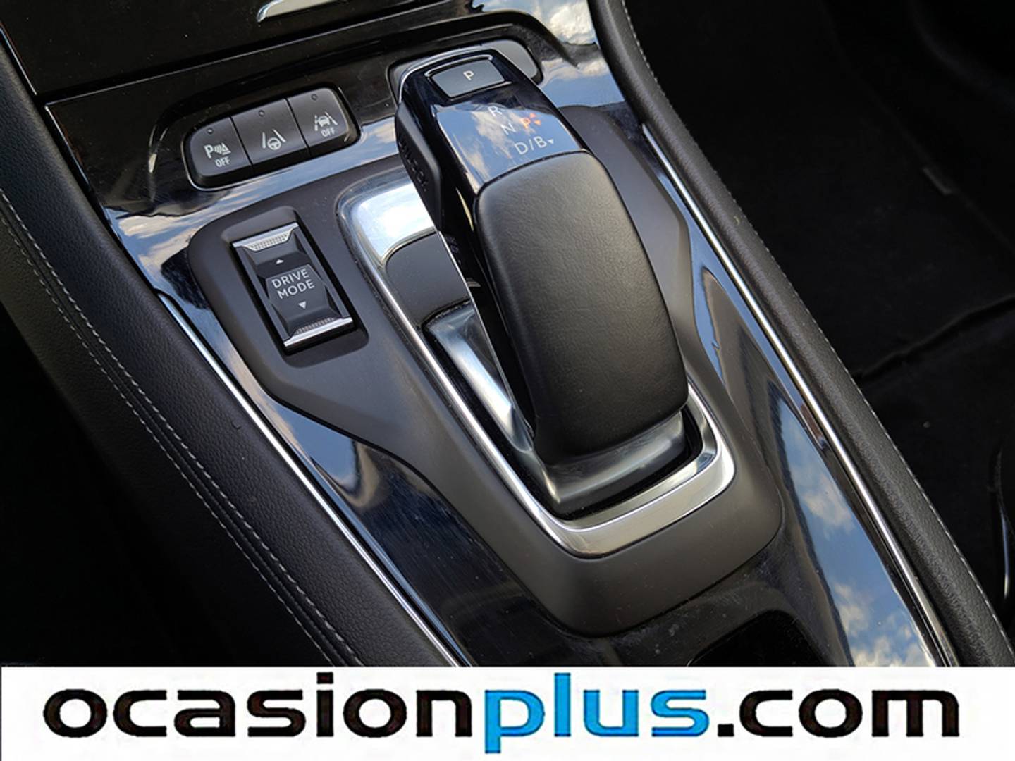 Foto Opel Grandland PHEV Opel Grandland 1.6 Turbo PHEV GS Auto (224 CV)