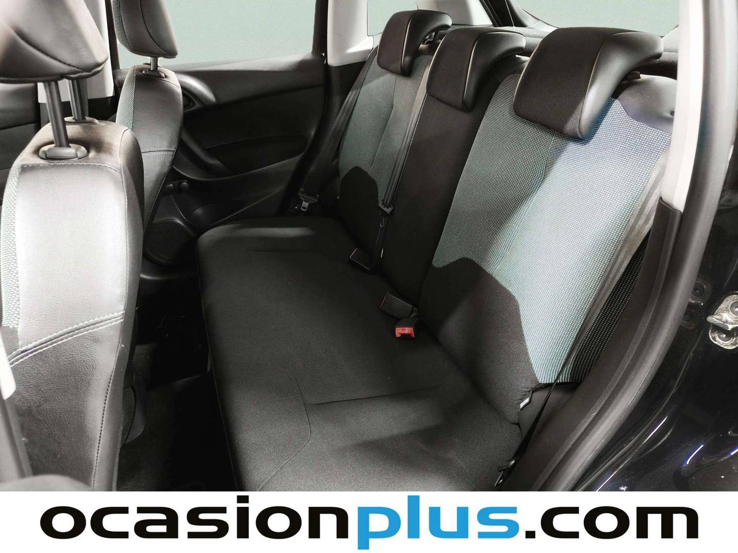 Foto asientos traseros Citroën C3 Citroën C3 1.2 PureTech LIVE (68 CV)