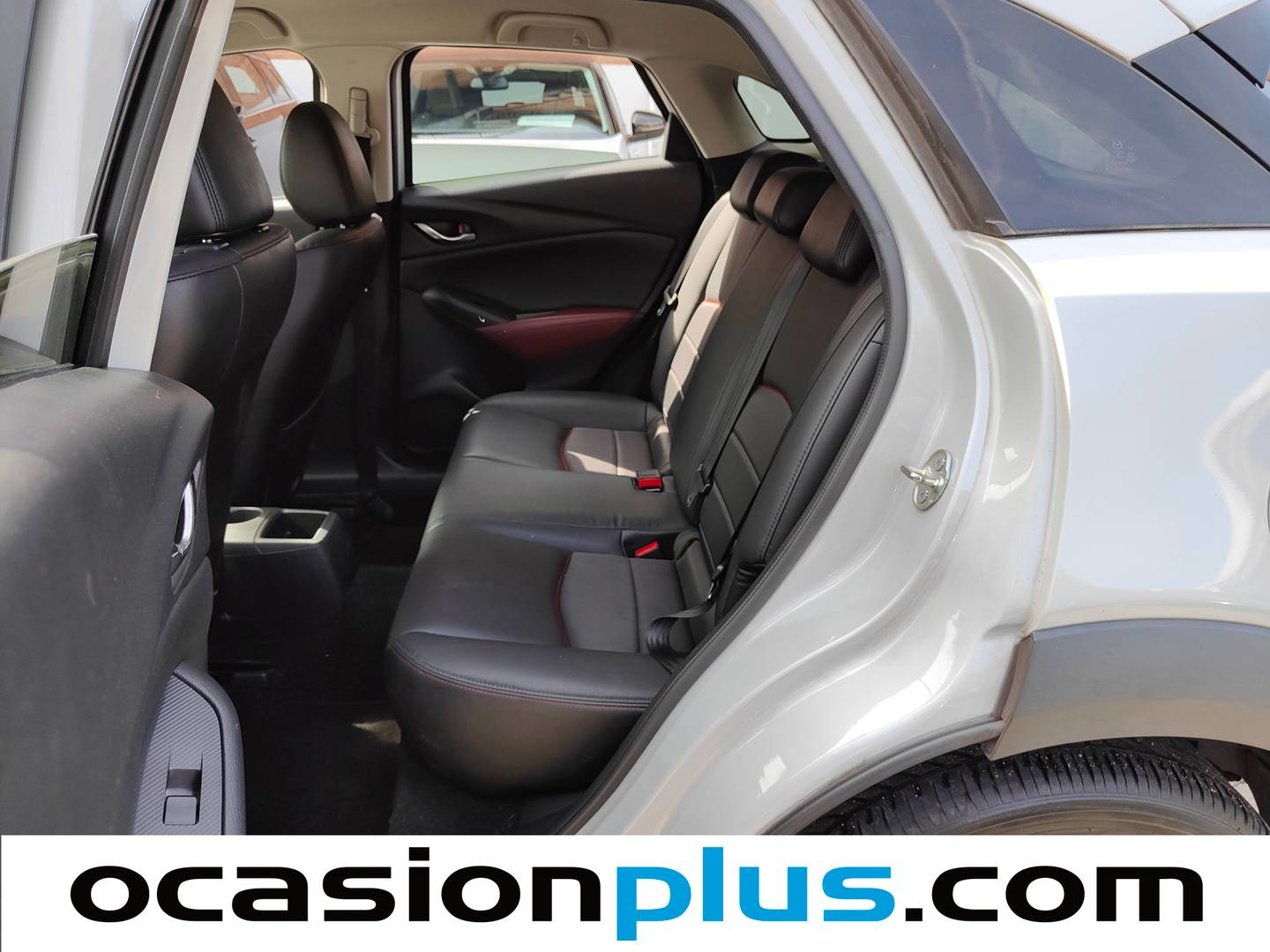 Foto asientos traseros Mazda CX-3 Mazda CX-3 2.0 SKYACTIV GE Luxury 2WD (120 CV)