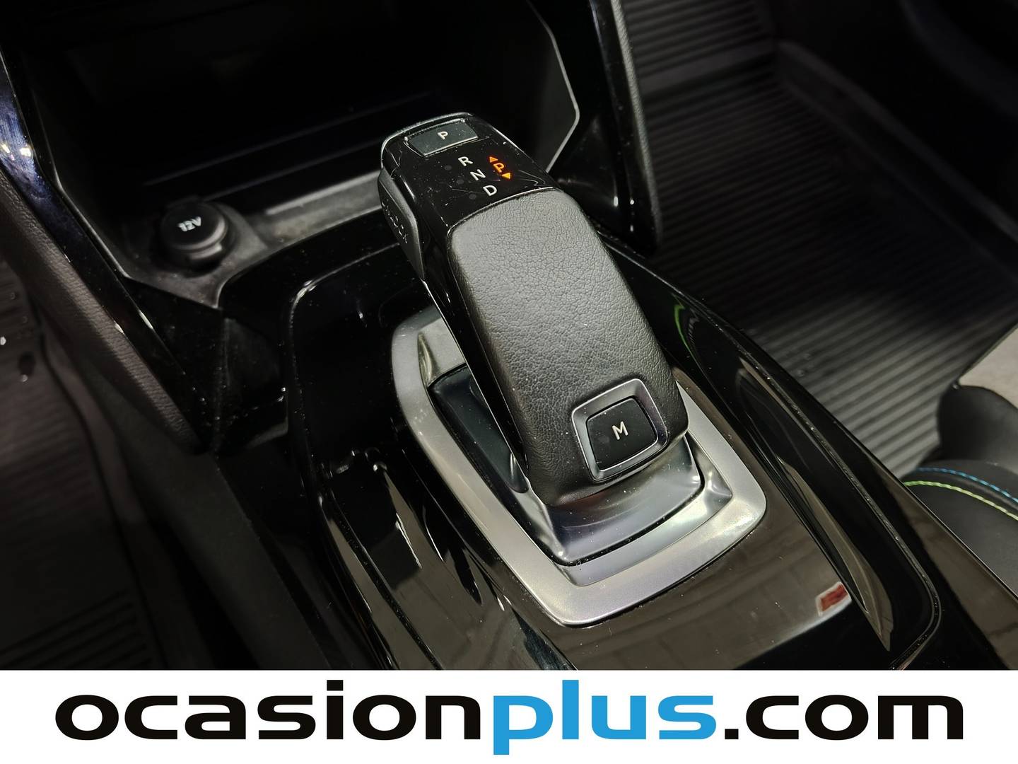 Foto Peugeot 208 Peugeot 208 PureTech 100 GT Pack EAT8 (100 CV)