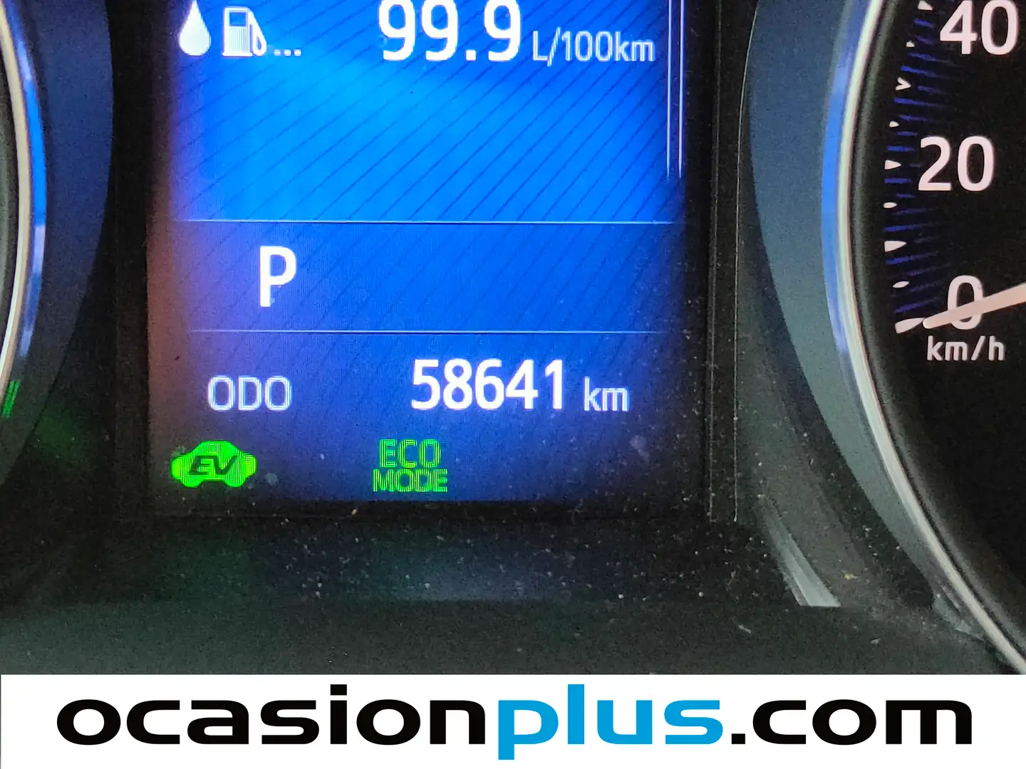 Foto Toyota C-HR Toyota C-HR 1.8 125H Active (122 CV)