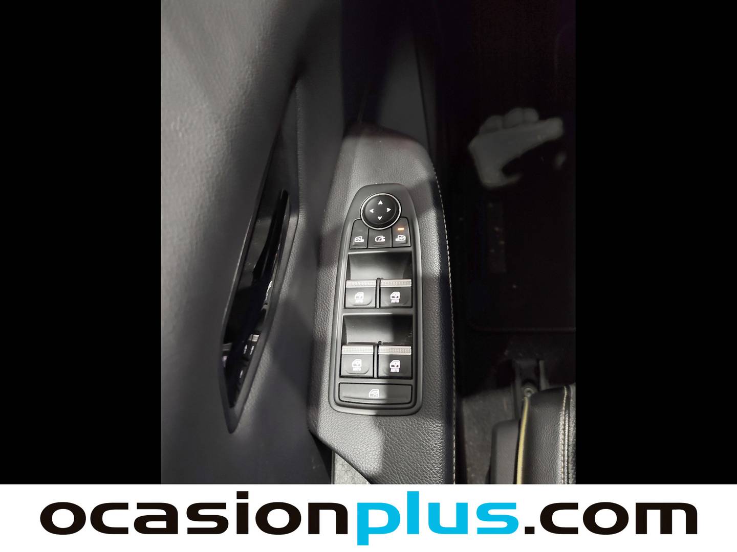 Foto Renault Megane E-Tech Renault Megane Iconic E-Tech Híbrido EV60 Super Charge (218 CV)