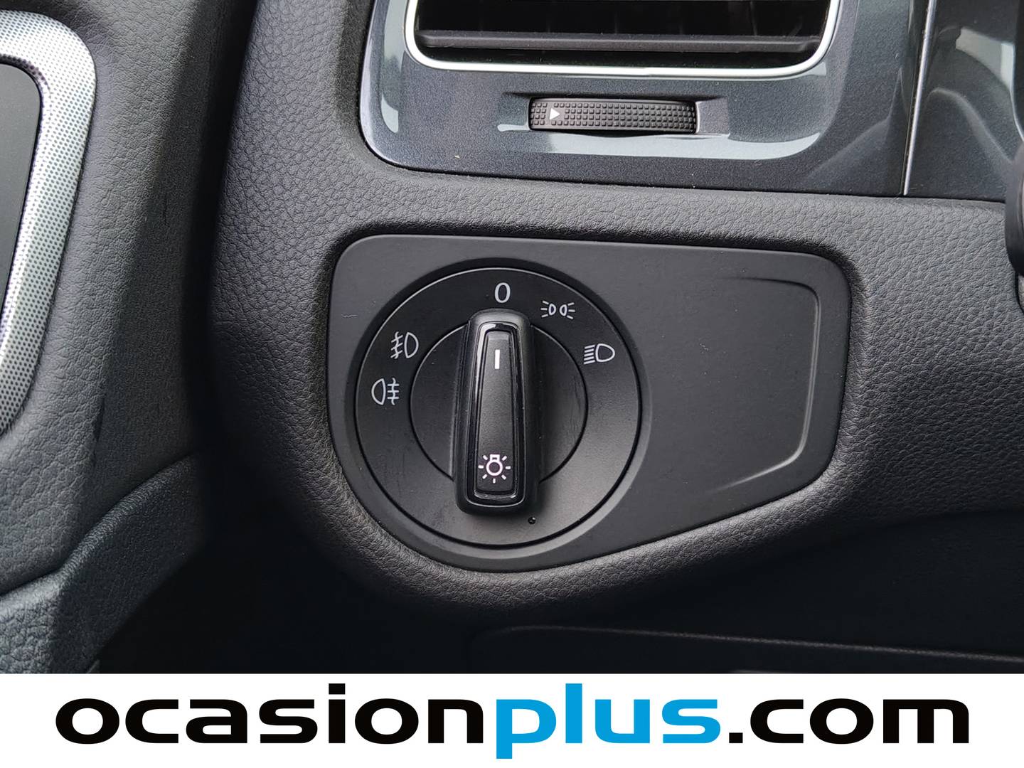 Foto Volkswagen Golf Volkswagen Golf Business 1.0 TSI (115 CV)