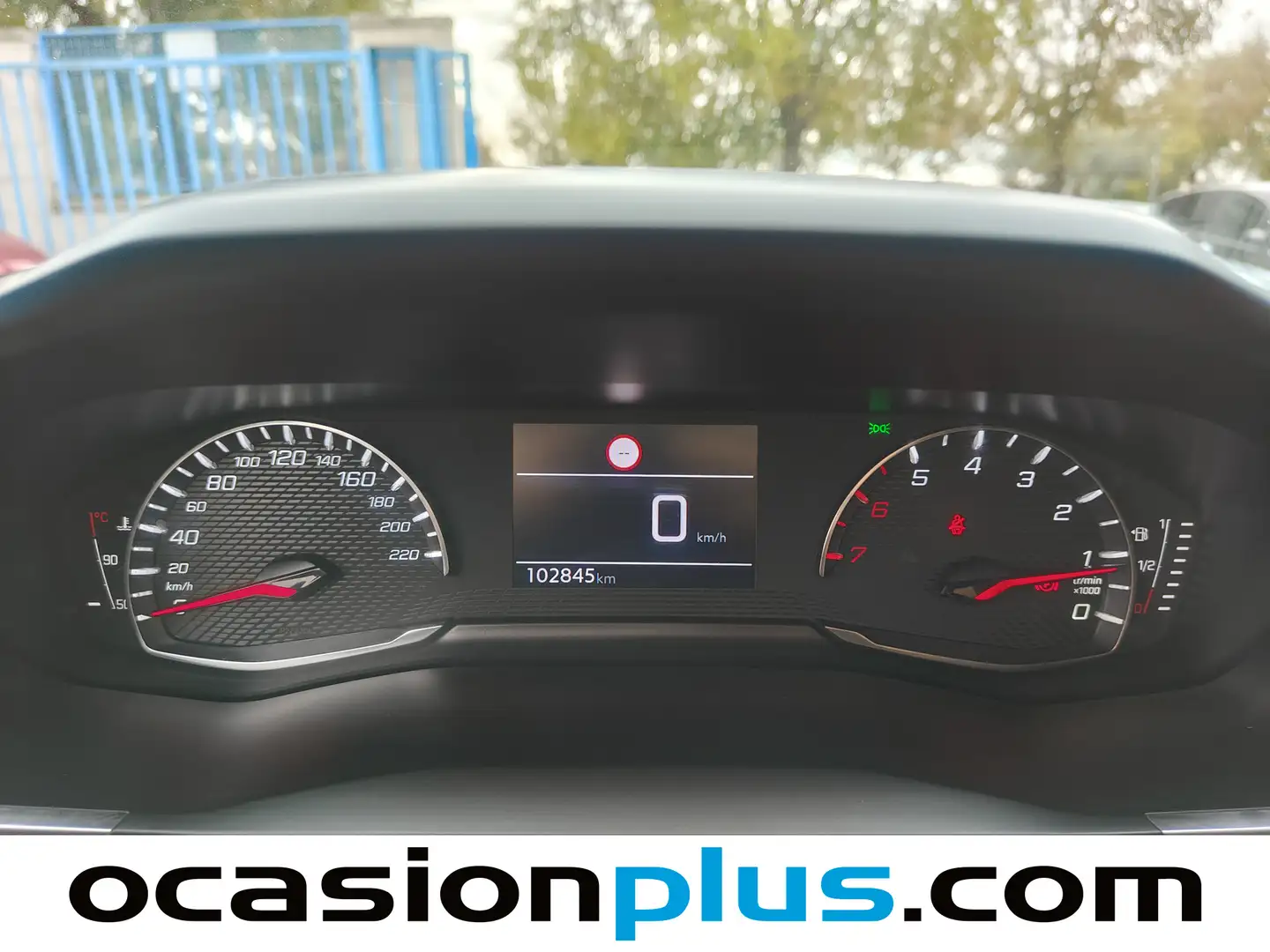 Foto Peugeot 2008 Peugeot 2008 PureTech 100 S&S Allure (100 CV)