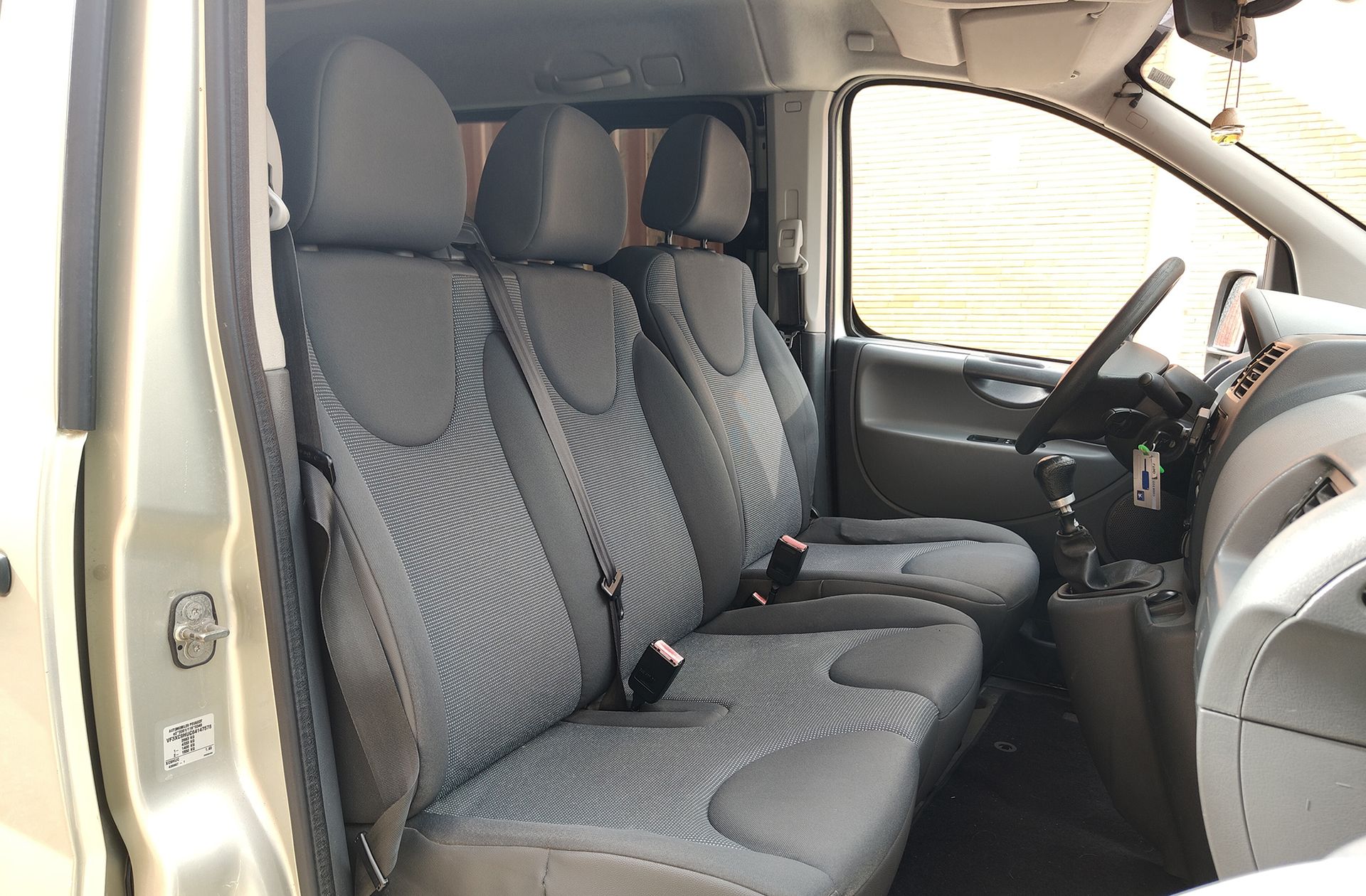 Peugeot Expert Combi 1.6 HDi L1 6 plazas - foto 14
