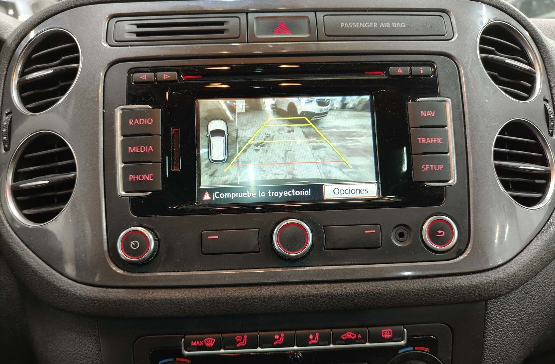 Volkswagen Tiguan Sport 2.0 TDI BMT 4Motion - foto 12