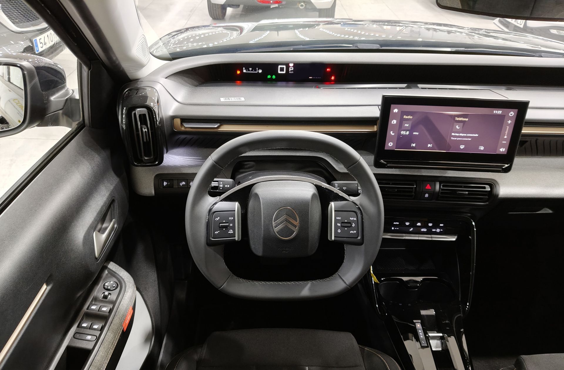 Citroën C3 Aircross Hybrid 145 Plus e-DCS6 - foto 19