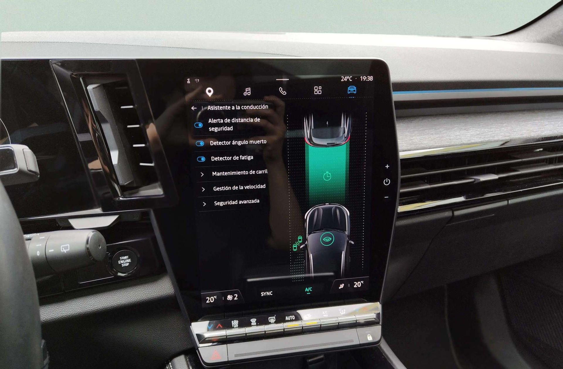 Renault Austral Techno E-Tech Full Hybrid - foto 17