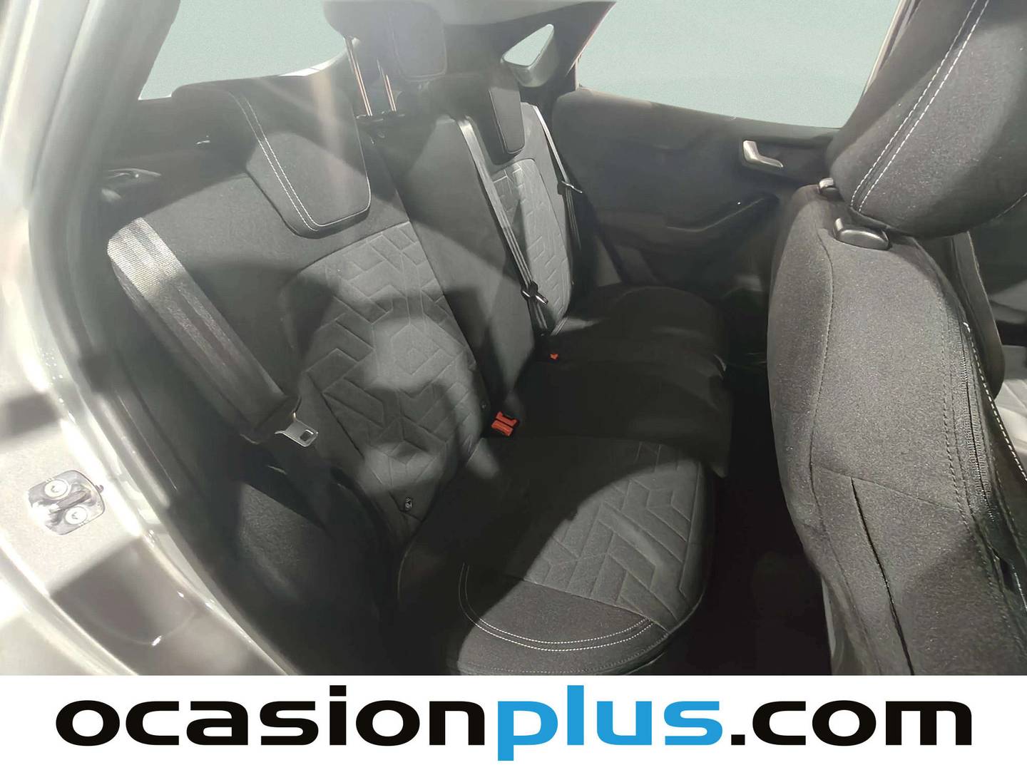 Foto Ford Puma Ford Puma 1.0 EcoBoost MHEV Titanium Design (125 CV)