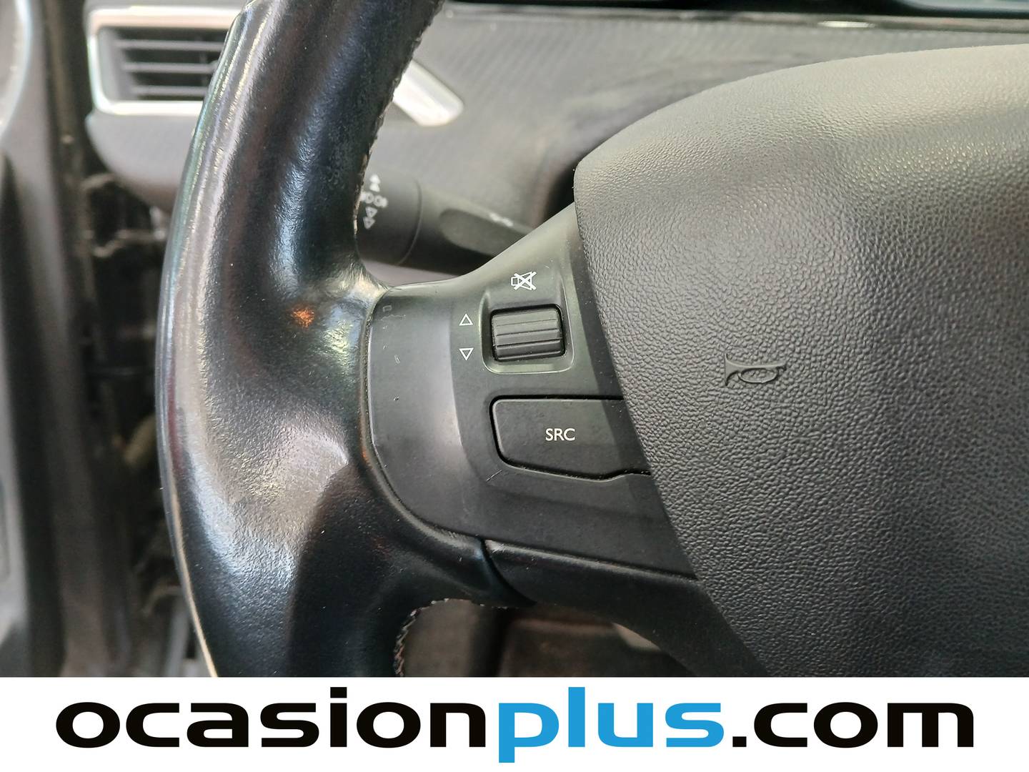 Acabados Peugeot 2008 Peugeot 2008 PureTech 110 S&S Allure EAT6 (110 CV)