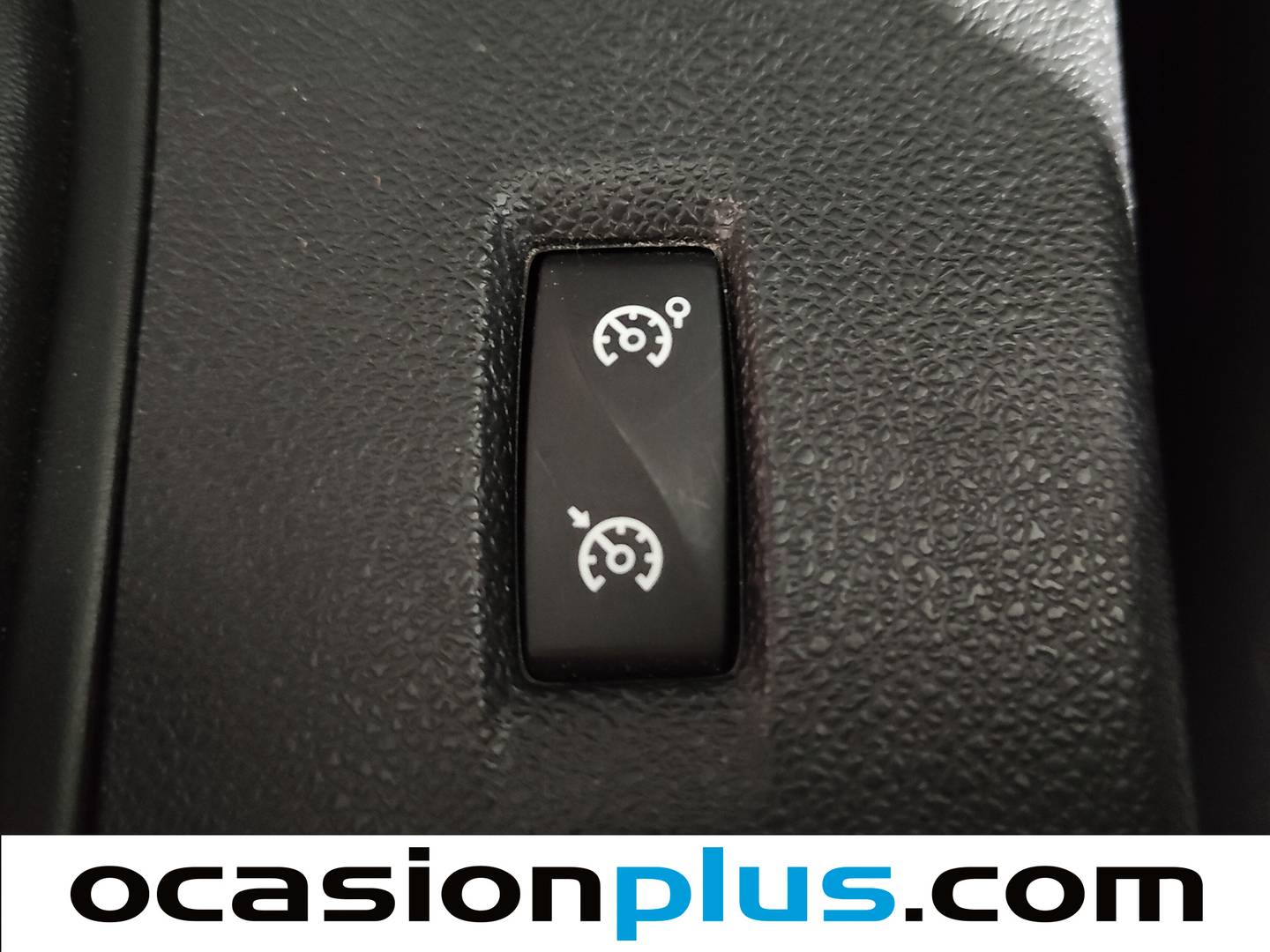 Extras y acabados del Renault Mégane Renault Megane 1.5 dCi Authentique (85 CV)