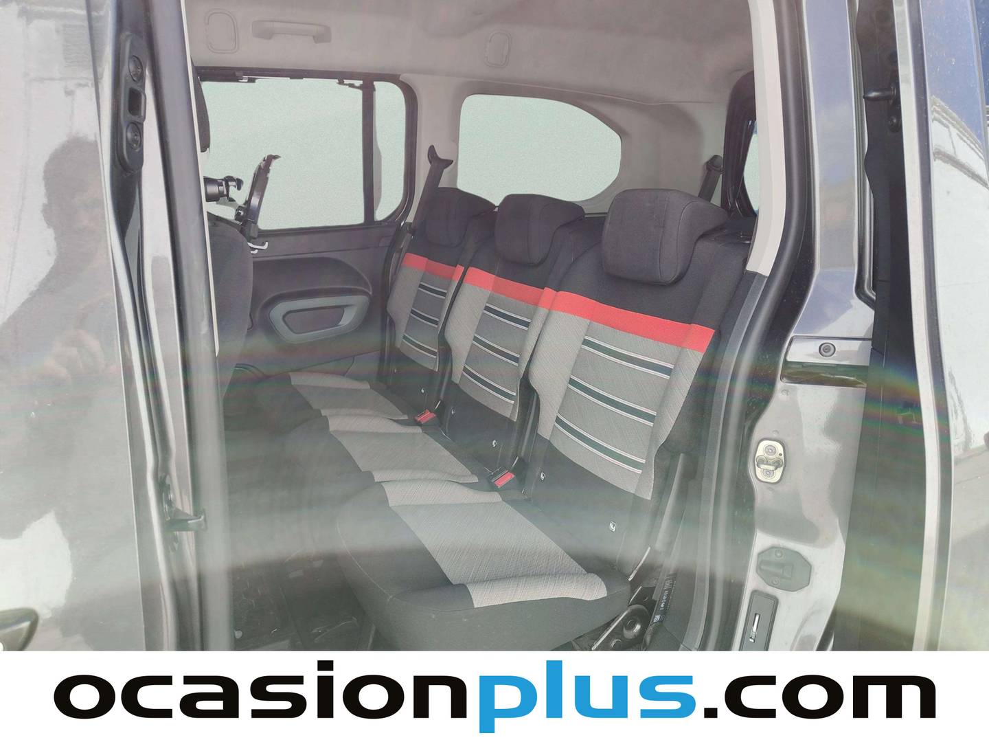 Fotos maletero Citroën Berlingo Citroën Berlingo BlueHDi 100 S&S Talla XL Shine (102 CV) 7 Plazas