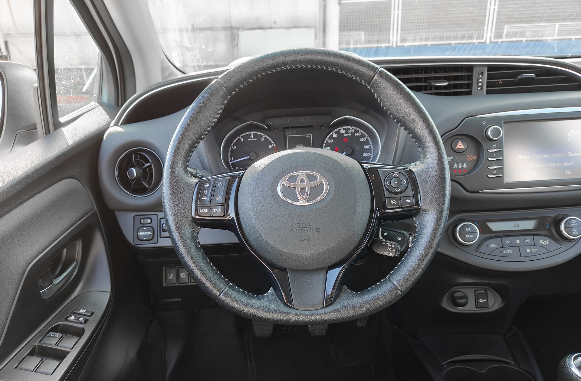 Toyota Yaris 1.5 Feel - foto 20