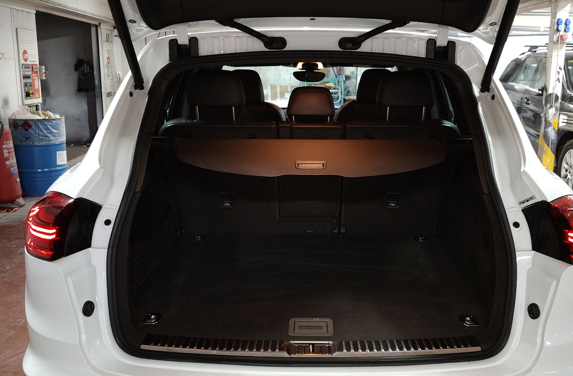 Porsche Cayenne S Platinum Edition - foto 23