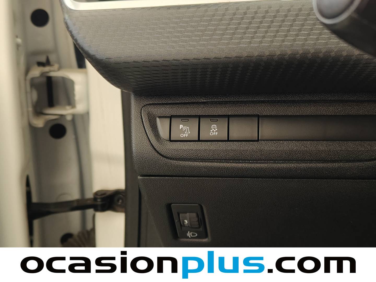 Peugeot 208 Peugeot 208 1.2L PureTech Style S (82 CV) barato