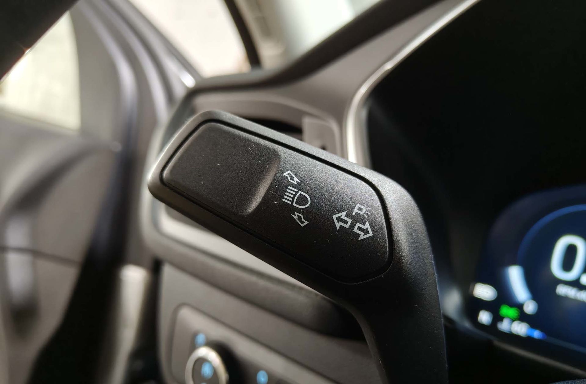 Ford Kuga 1.5 EcoBoost Titanium 4x2 - foto 26