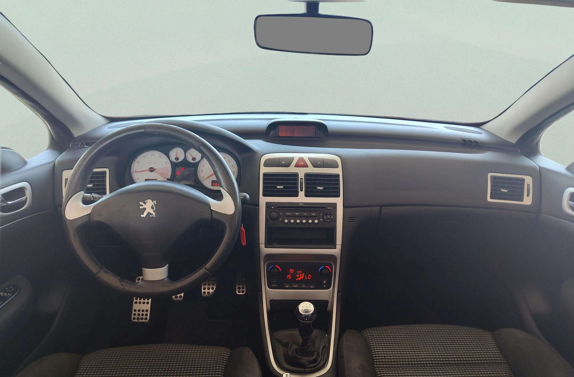 Peugeot 307 1.6 16v Cabrio - foto 7