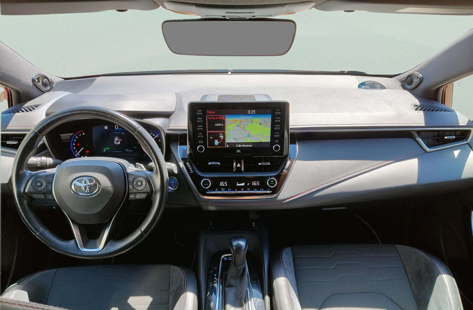 Toyota Corolla 180H Advance E-CVT - foto 7