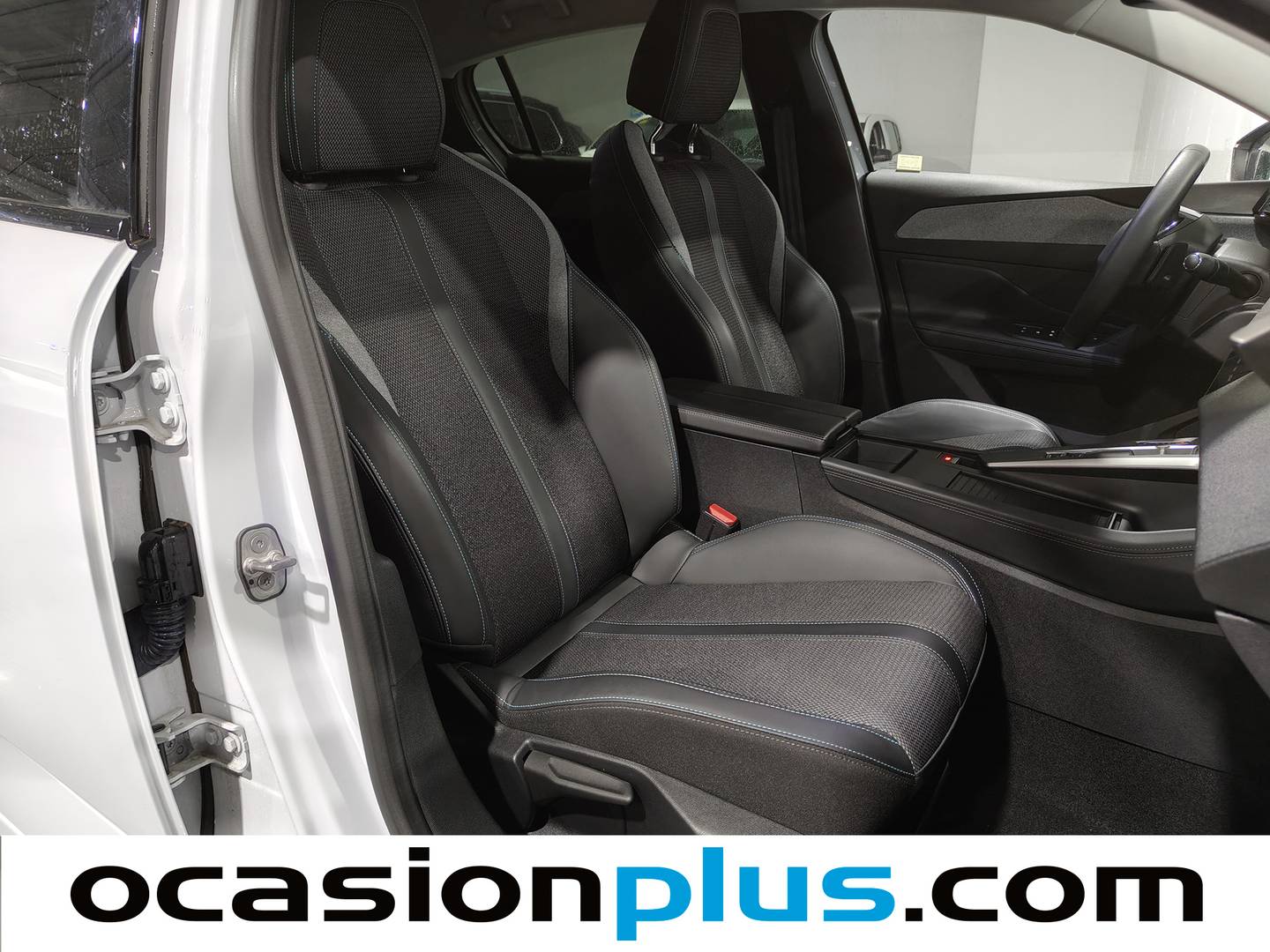 Foto Peugeot 308 Peugeot 308 BlueHDi 130 S&S Allure EAT8 (130 CV)