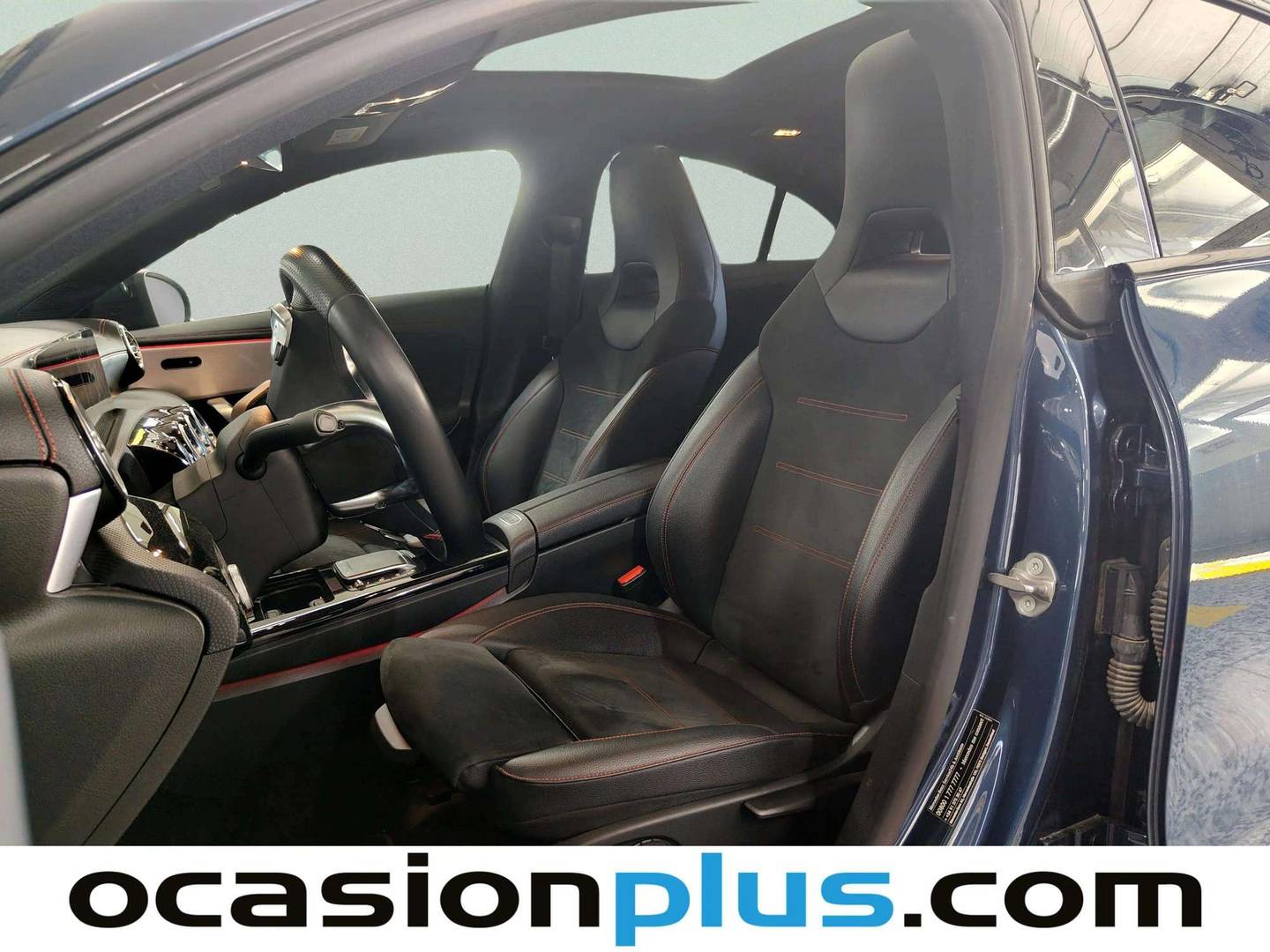 Foto asientos delanteros Mercedes CLA Mercedes CLA 250 e (218 CV) Pack AMG