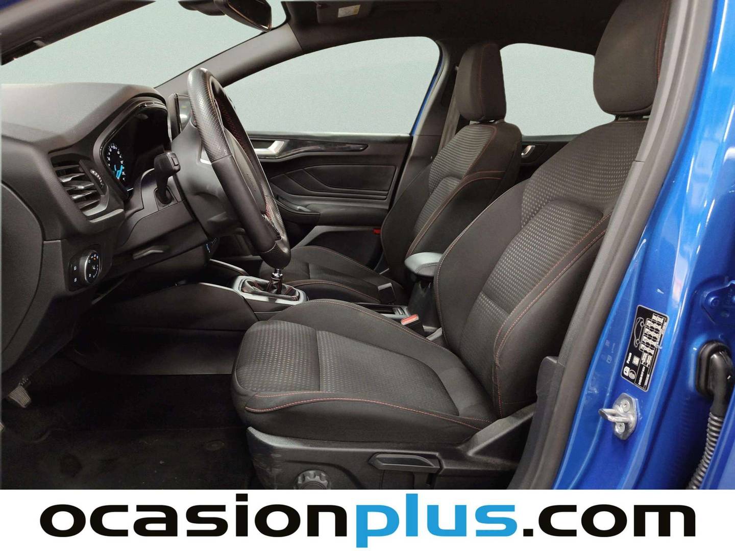 Foto asientos delanteros Ford Focus Ford Focus 1.0 Ecoboost MHEV ST-Line (125 CV)