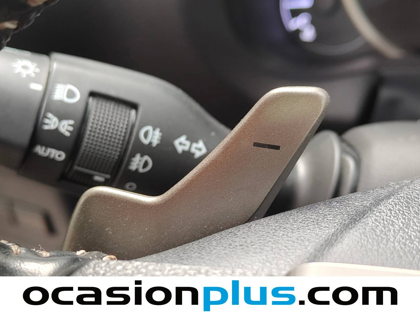 Lexus NX Lexus NX 300h Business Navigation 2WD (197 CV) 197cv