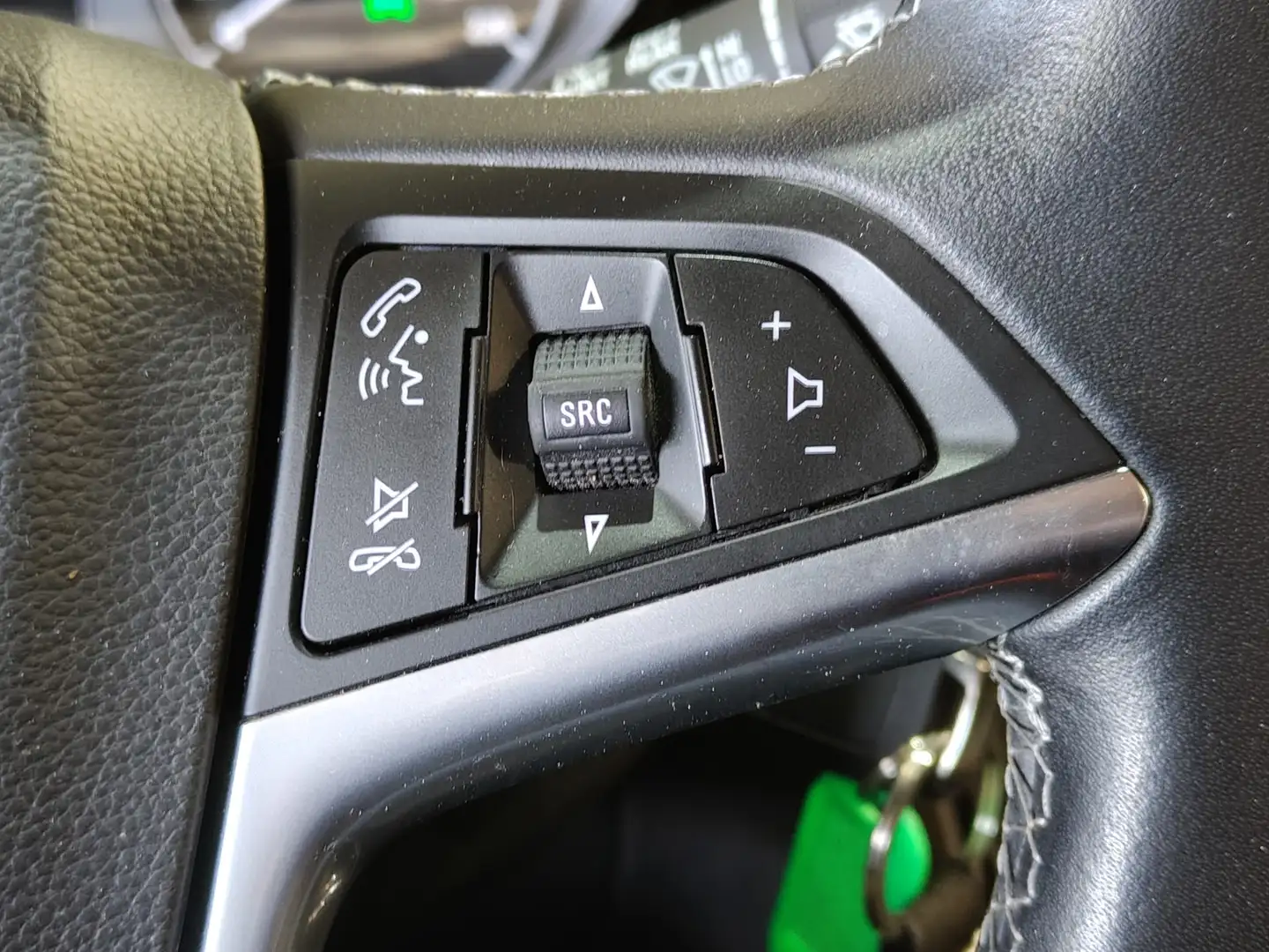 Foto Opel Mokka X Opel Mokka X 1.4 Turbo S&S Selective 4X2 (140 CV)