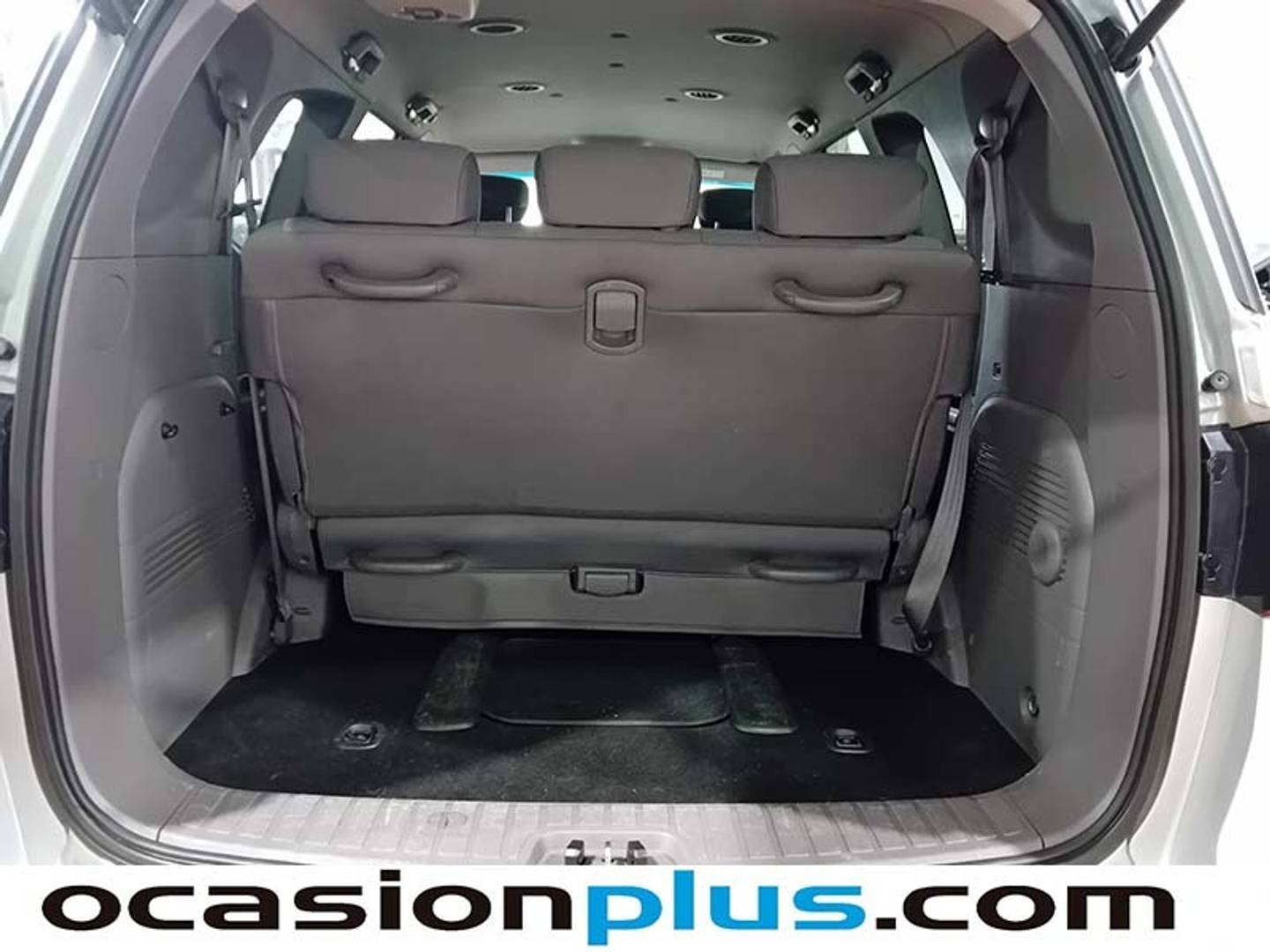 Foto SsangYong Rodius Ssangyong Rodius D22T Premium Auto 7 Plazas (178 CV)