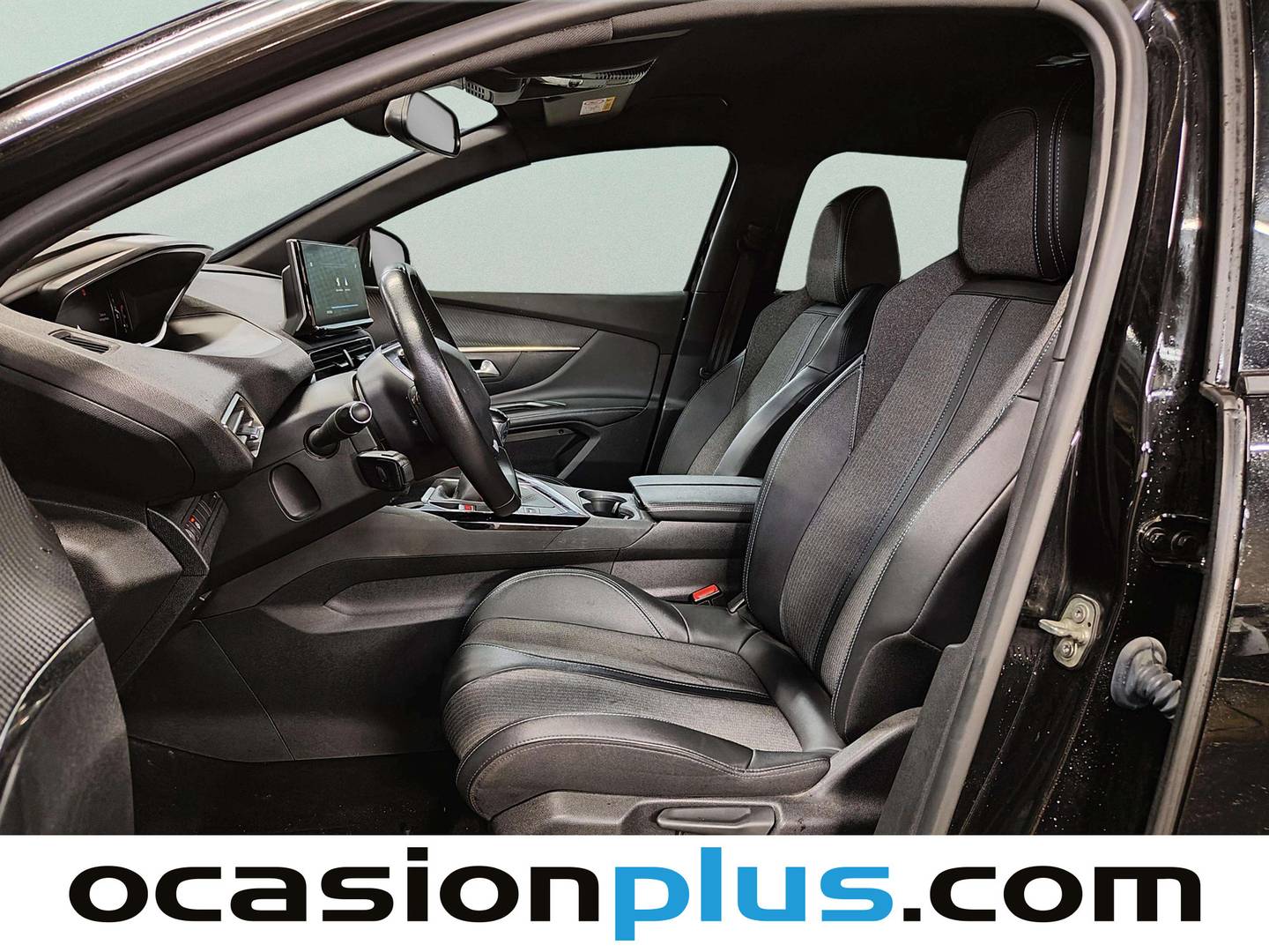 Foto asientos traseros Peugeot 5008 Peugeot 5008 PureTech 130 S&S Allure Pack (130 CV) 7 Plazas