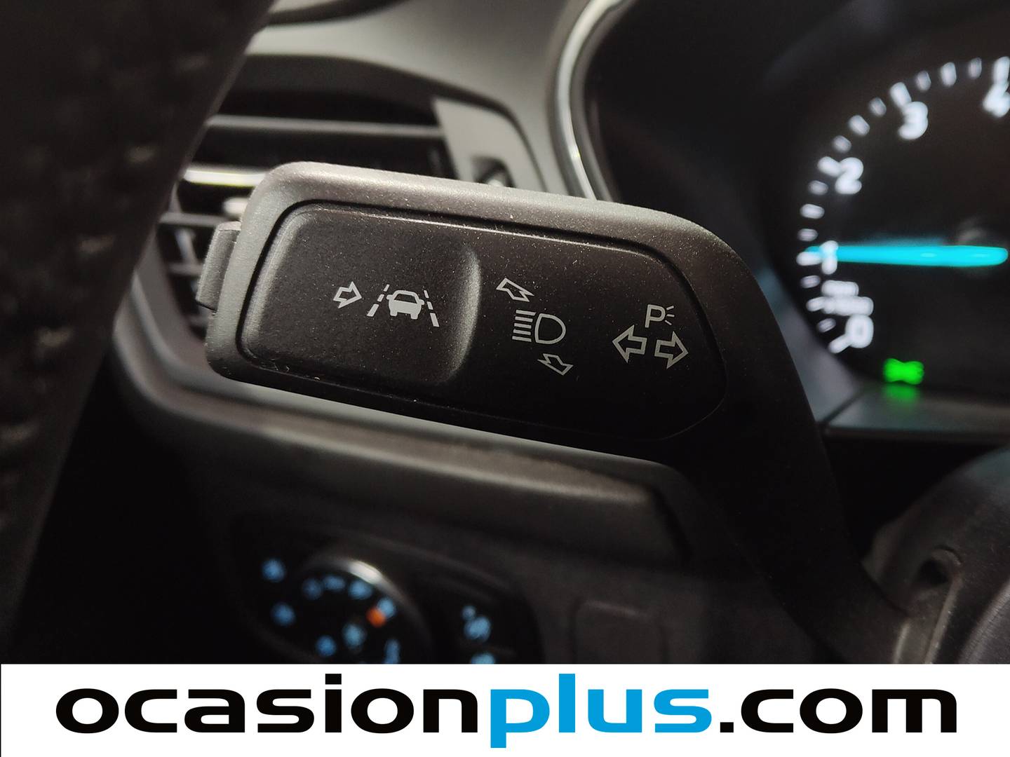 Accesorios del Ford Focus Ford Focus 1.0 Ecoboost MHEV Active Auto (155 CV)