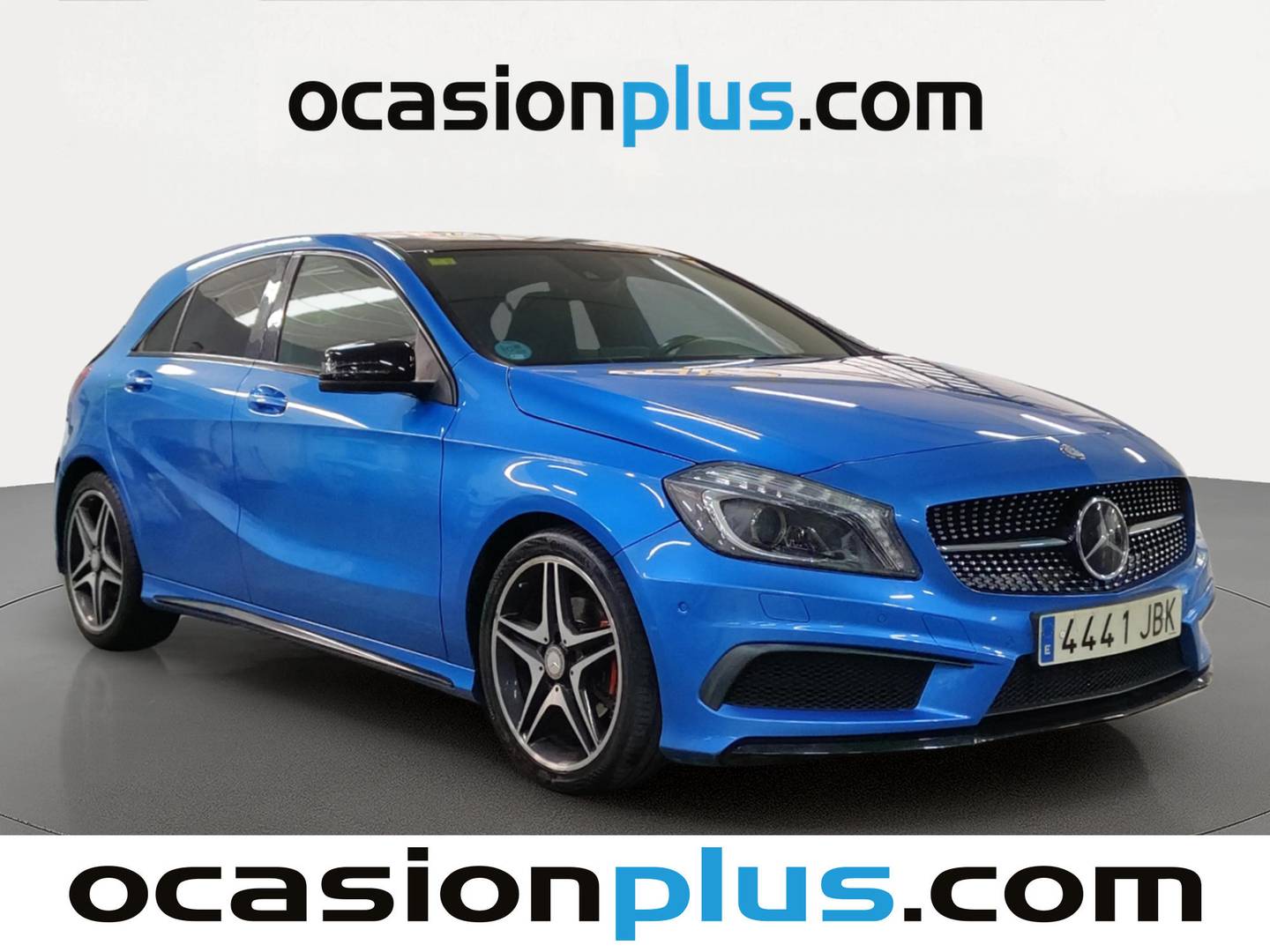 Foto delantera Mercedes Clase A Mercedes Clase A 200 AMG Line (156 CV) derecha