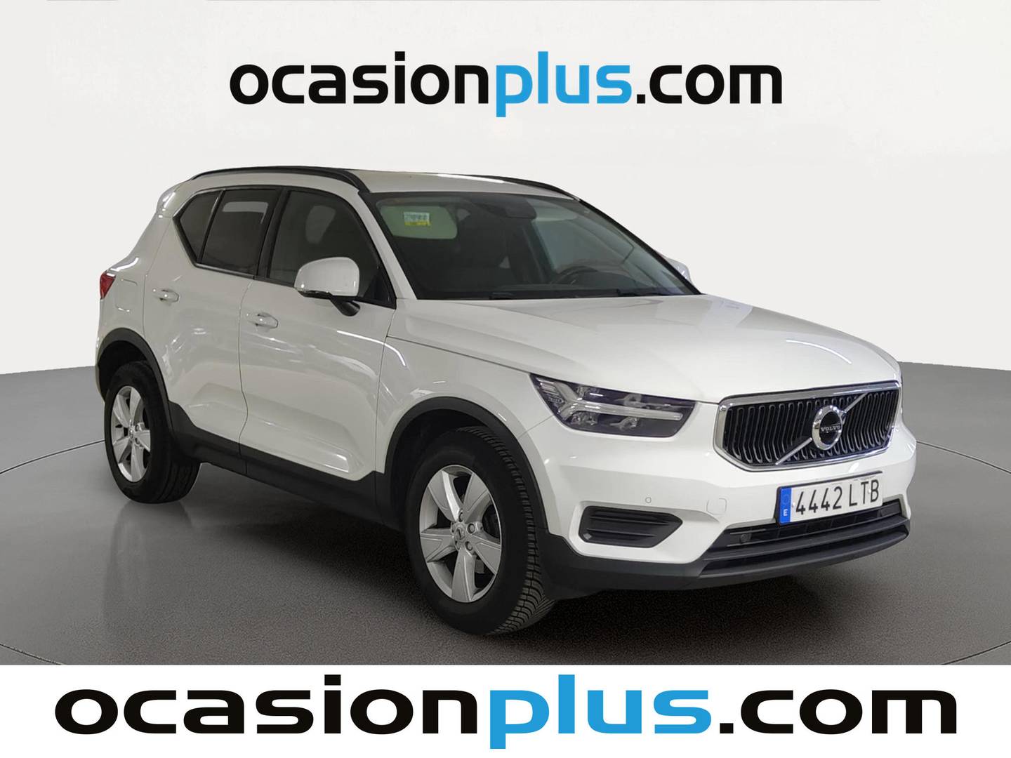Foto delantera Volvo XC40 Volvo XC40 T2 Essential (129 CV) derecha