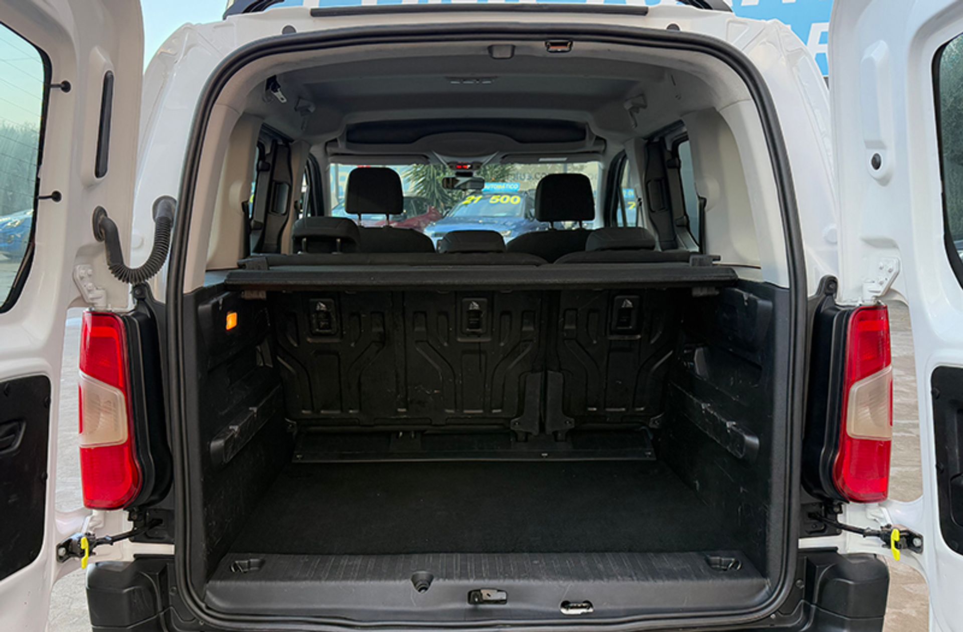 Opel Combo 1.5 TD Edition L - foto 11