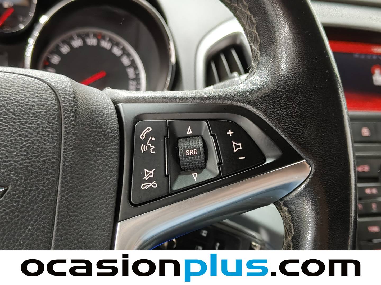 Extras del Opel Astra Opel Astra 1.4 Turbo GLP Sedan Business (140 CV)