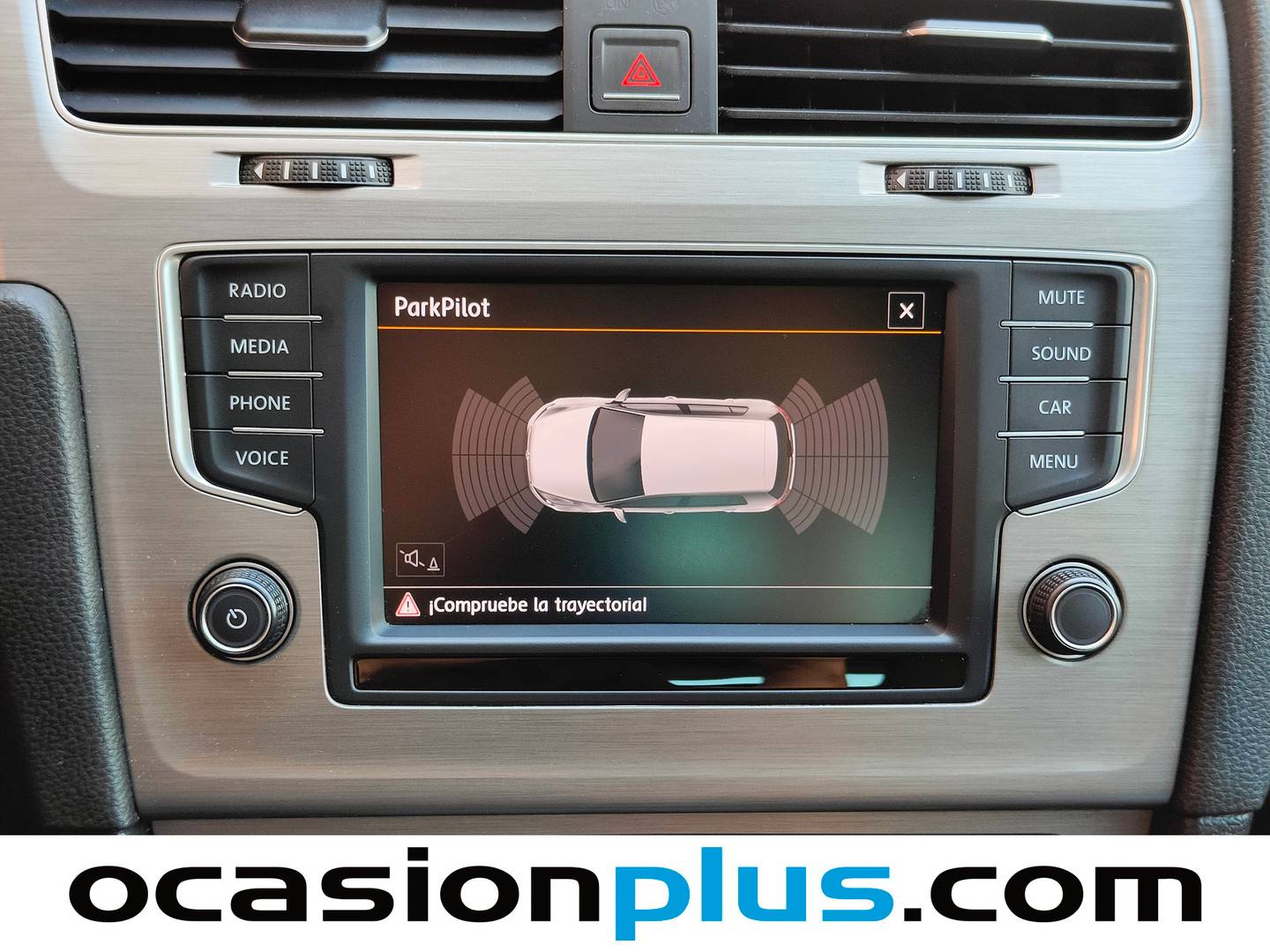 Equipamiento del Volkswagen Golf Volkswagen Golf Advance 1.4 TSI BMT (125 CV) DSG