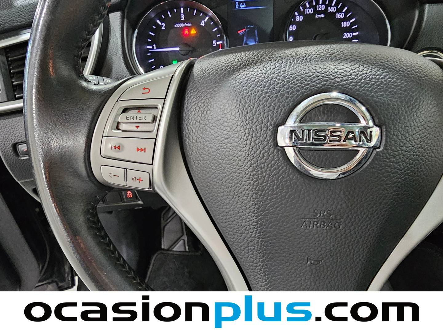 Foto Nissan QASHQAI Nissan Qashqai 1.6 dCi N-Connecta 4x2 (130 CV)