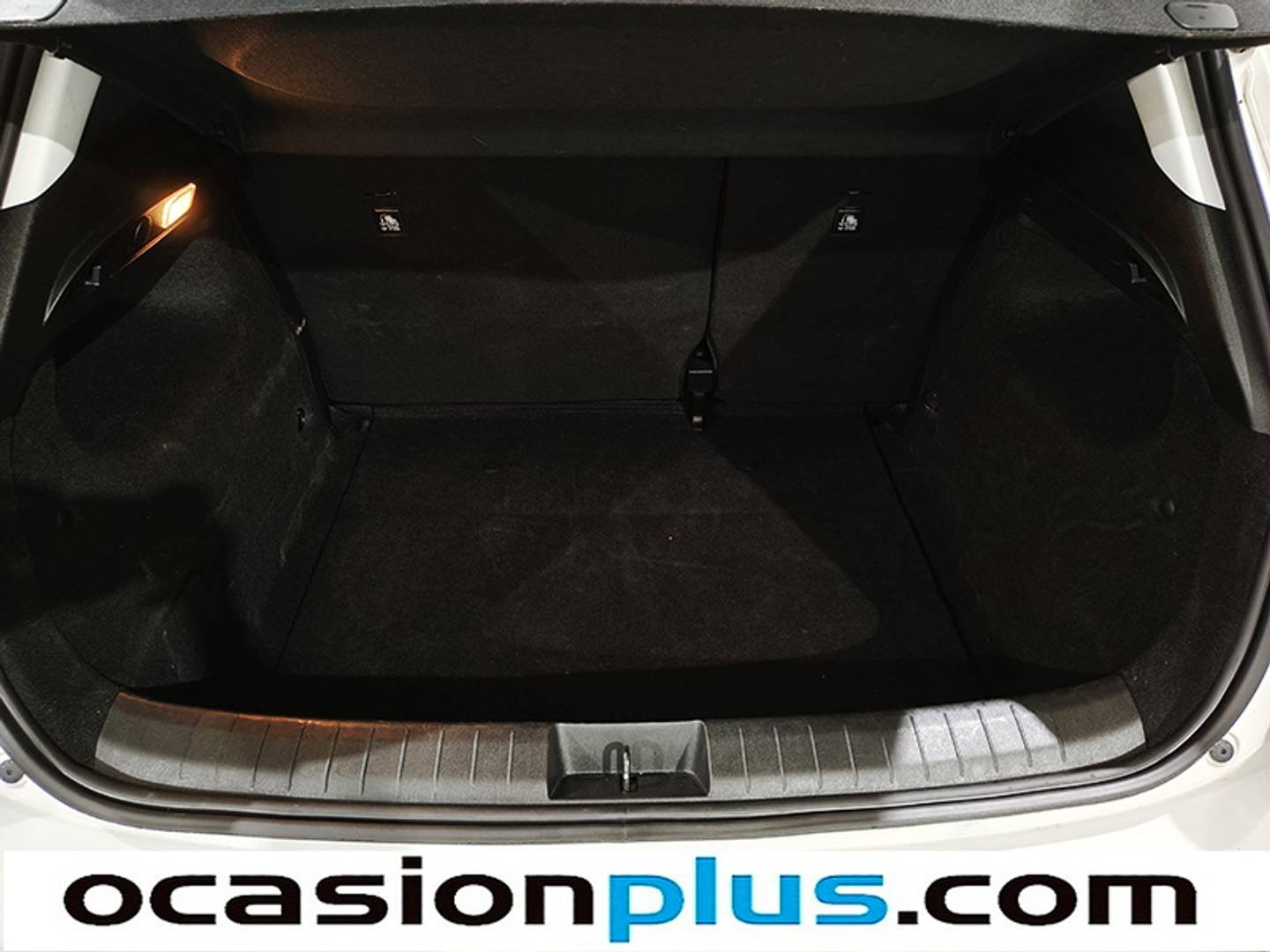 Foto Fiat Tipo Fiat Tipo 1.5 Hybrid Cross DCT (130 CV)