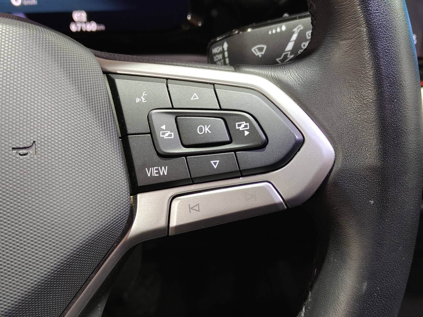 Foto Volkswagen Golf Volkswagen Golf Life 2.0 TDI (115 CV)